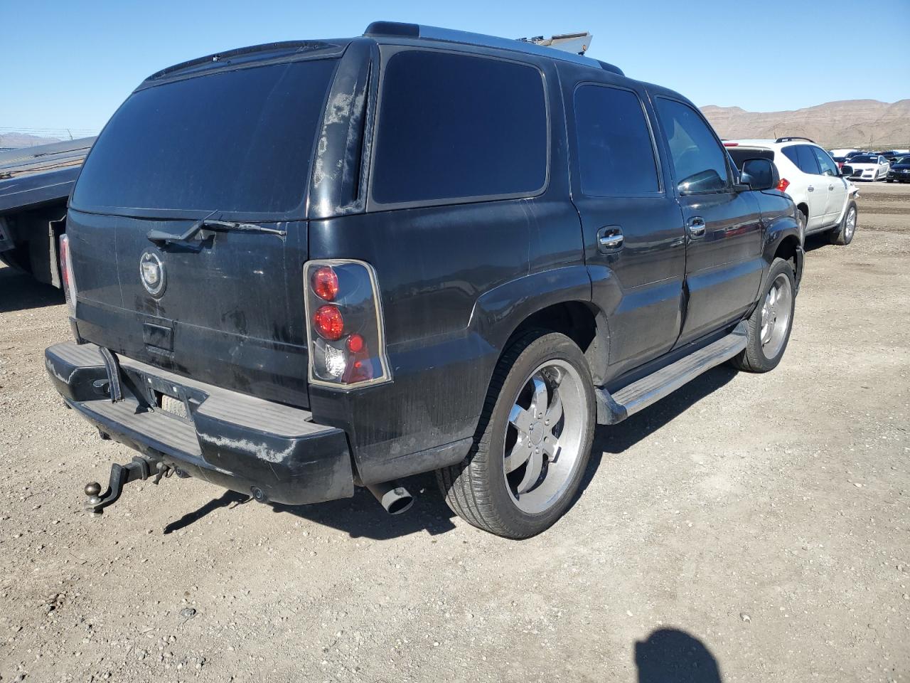 1GYEK63N72R277277 2002 Cadillac Escalade Luxury