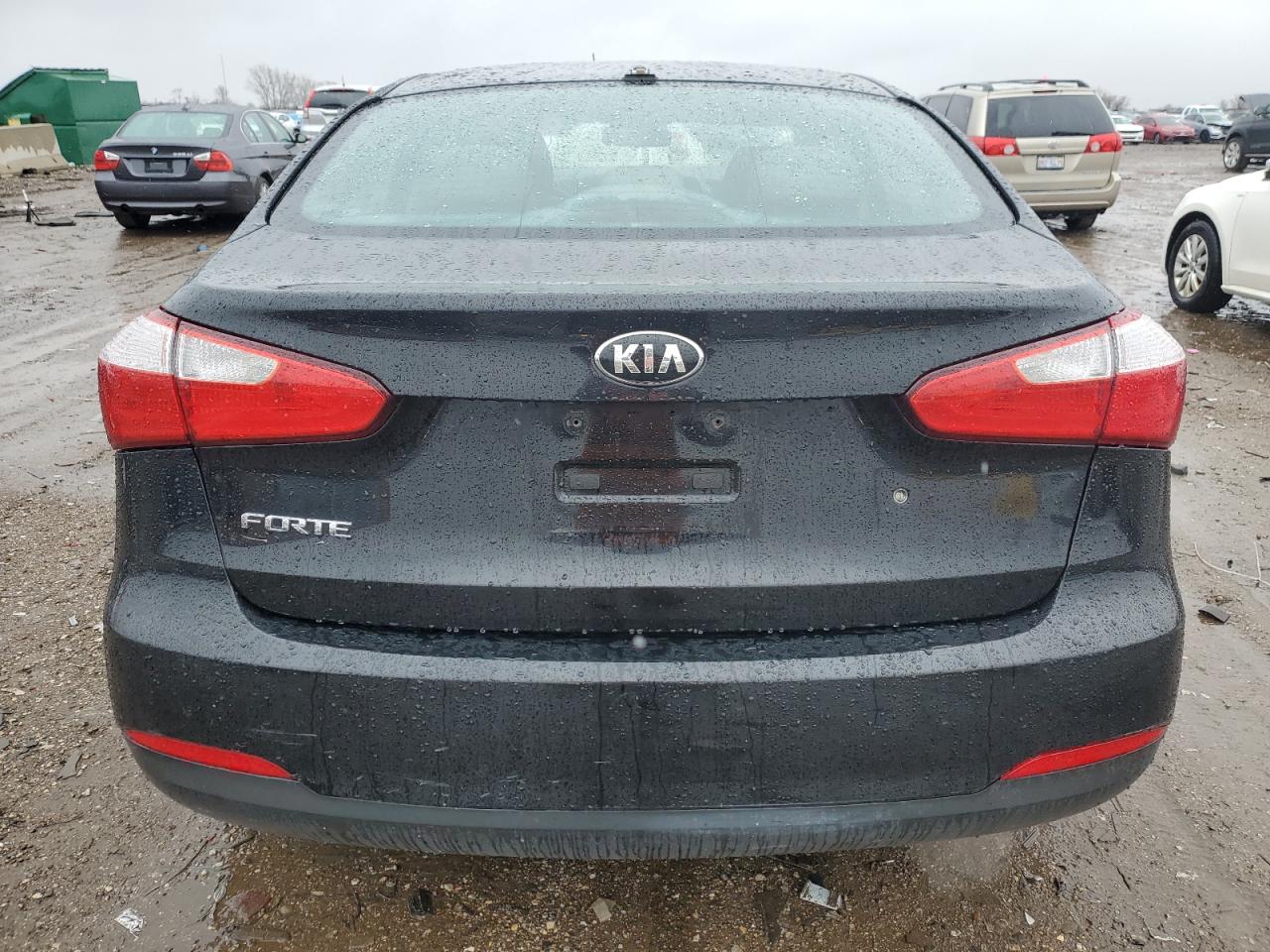 KNAFK4A66F5386186 2015 Kia Forte Lx