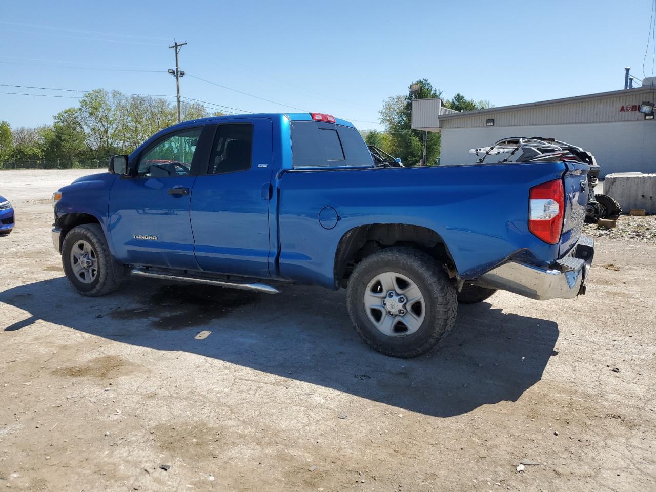 5TFUM5F1XGX068889 2016 Toyota Tundra Double Cab Sr/Sr5