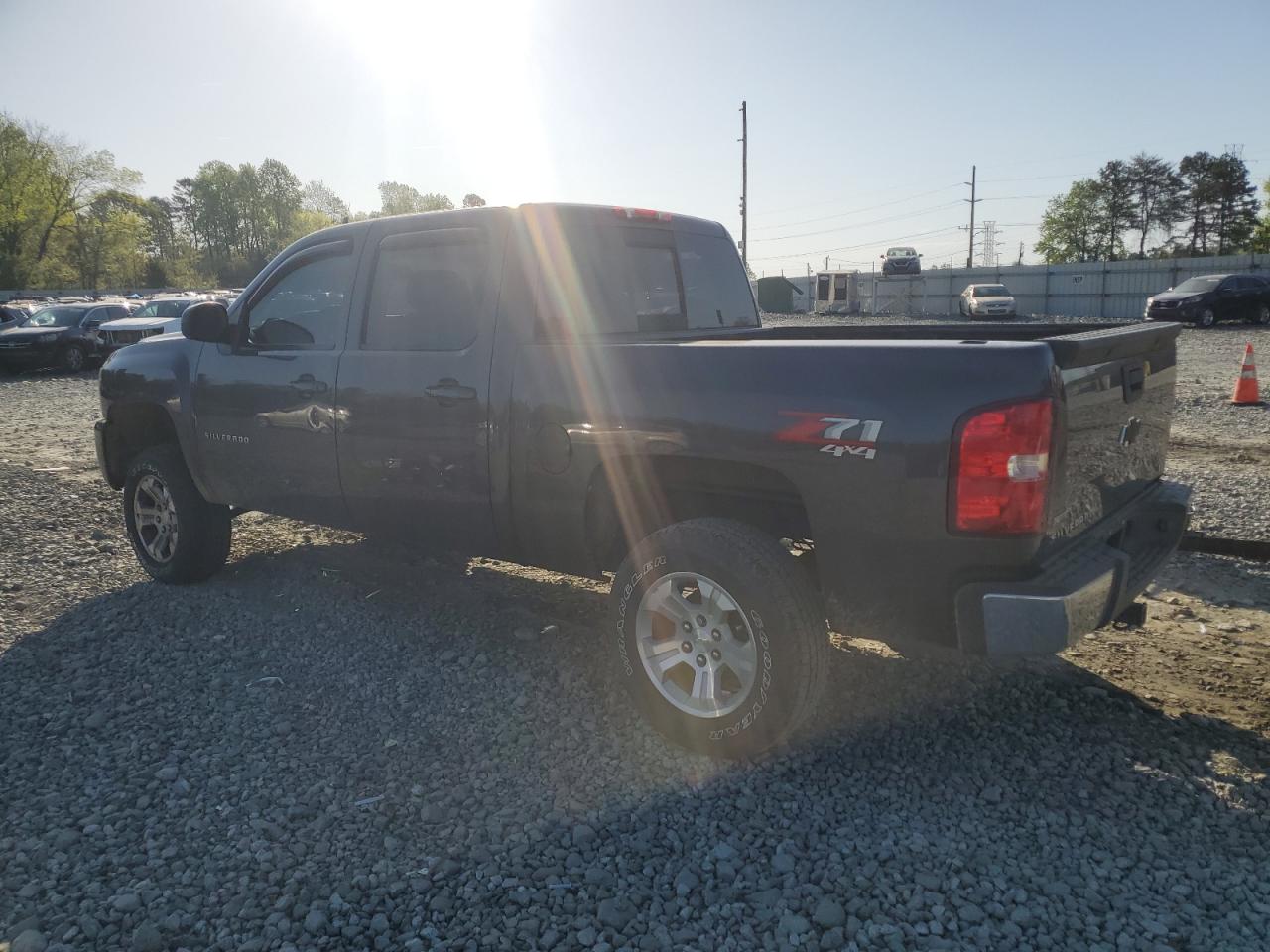 3GCPKSE3XBG214497 2011 Chevrolet Silverado K1500 Lt