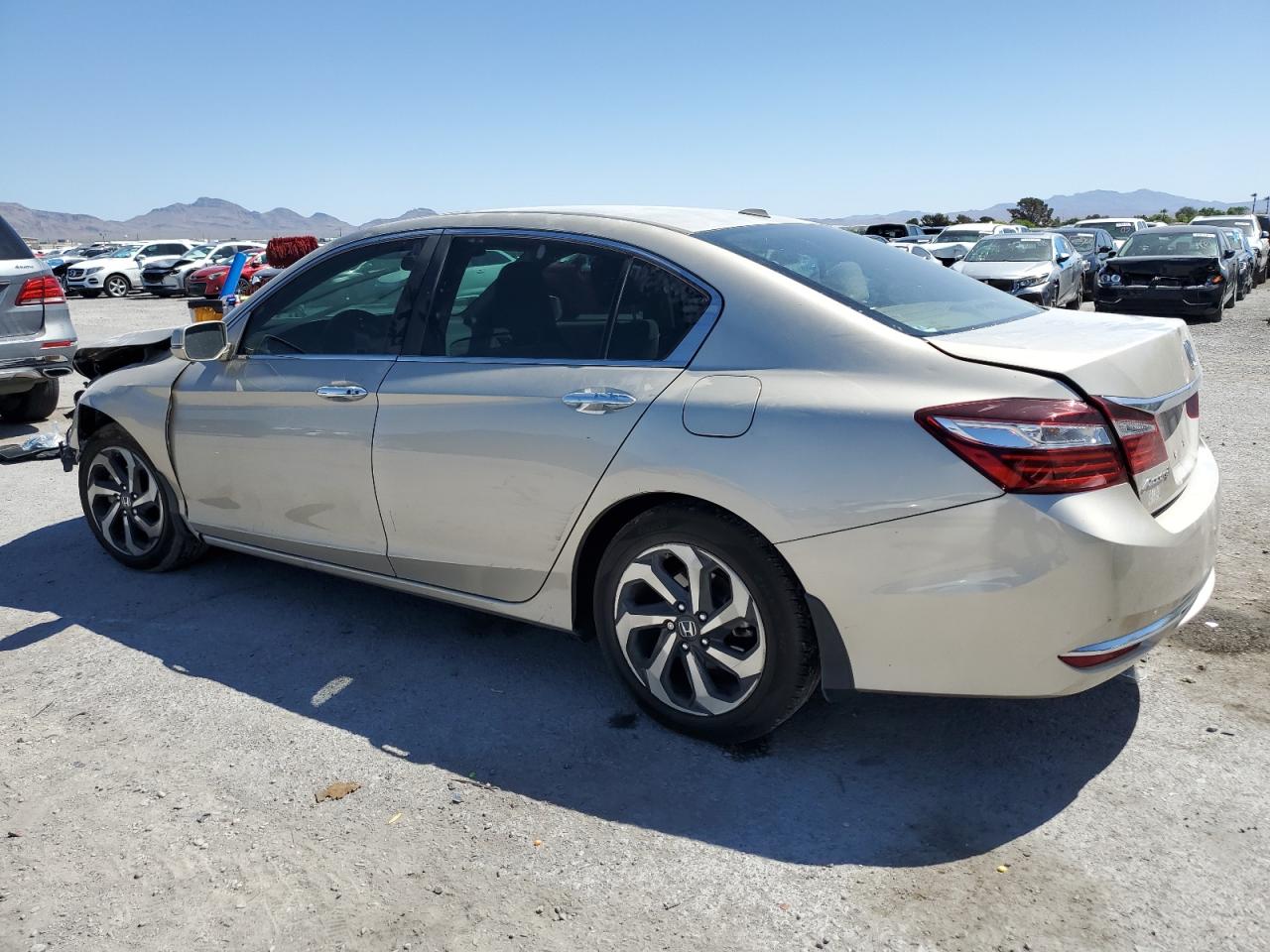 1HGCR2F07HA001532 HONDA ACCORD 2017