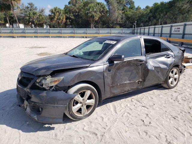 Lot #2535510806 2011 TOYOTA CAMRY BASE salvage car