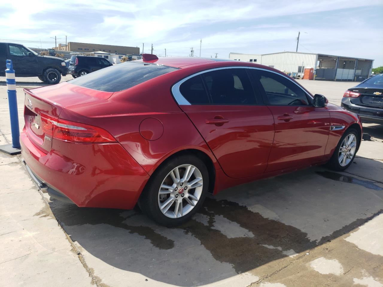 2017 Jaguar Xe Premium vin: SAJAD4BG5HA957287