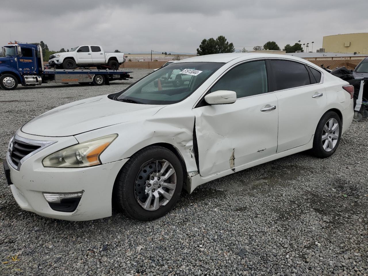 2014 Nissan Altima 2.5 vin: 1N4AL3AP1EN209496
