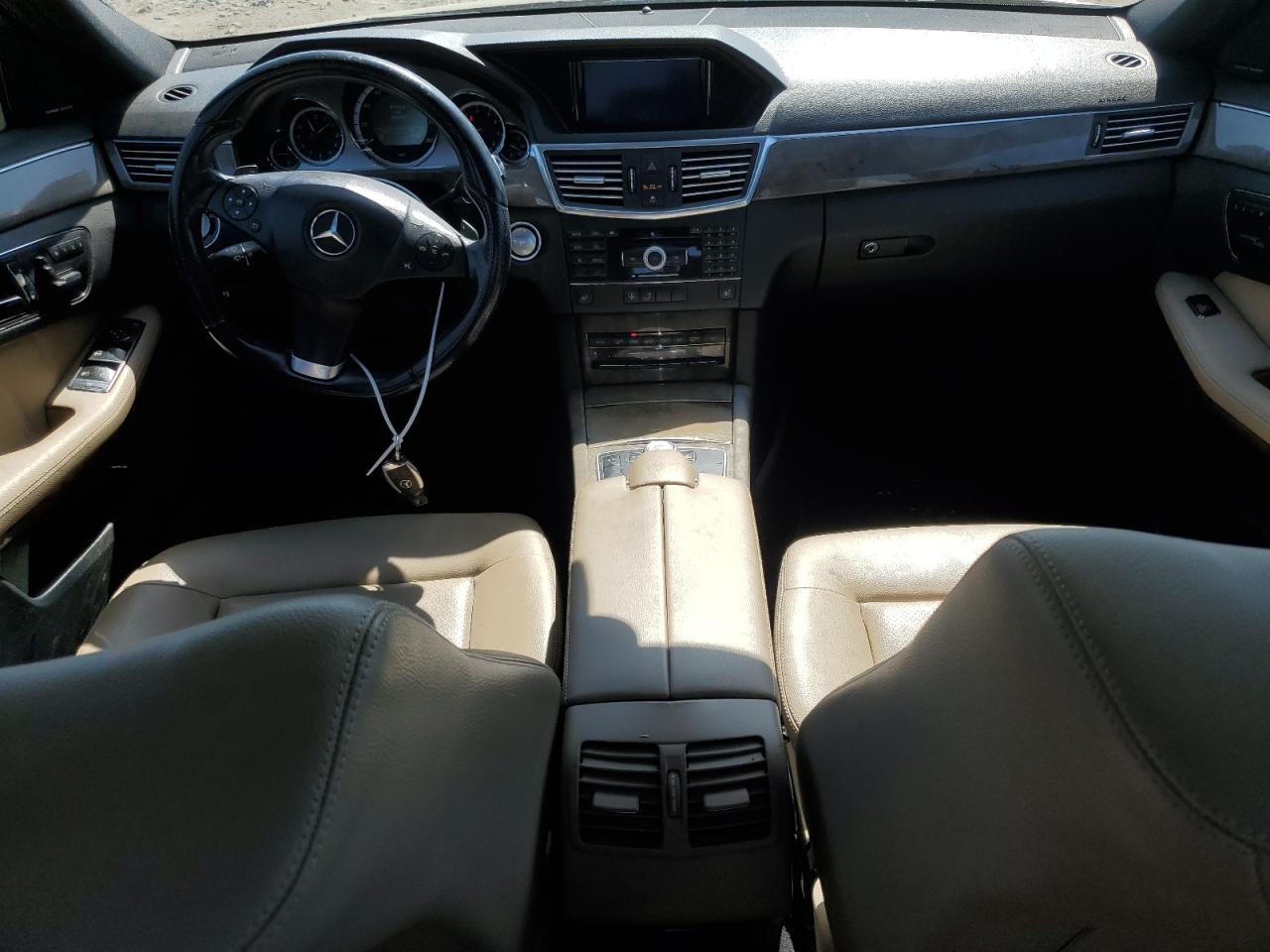 WDDHF8HB7AA119610 2010 Mercedes-Benz E 350 4Matic