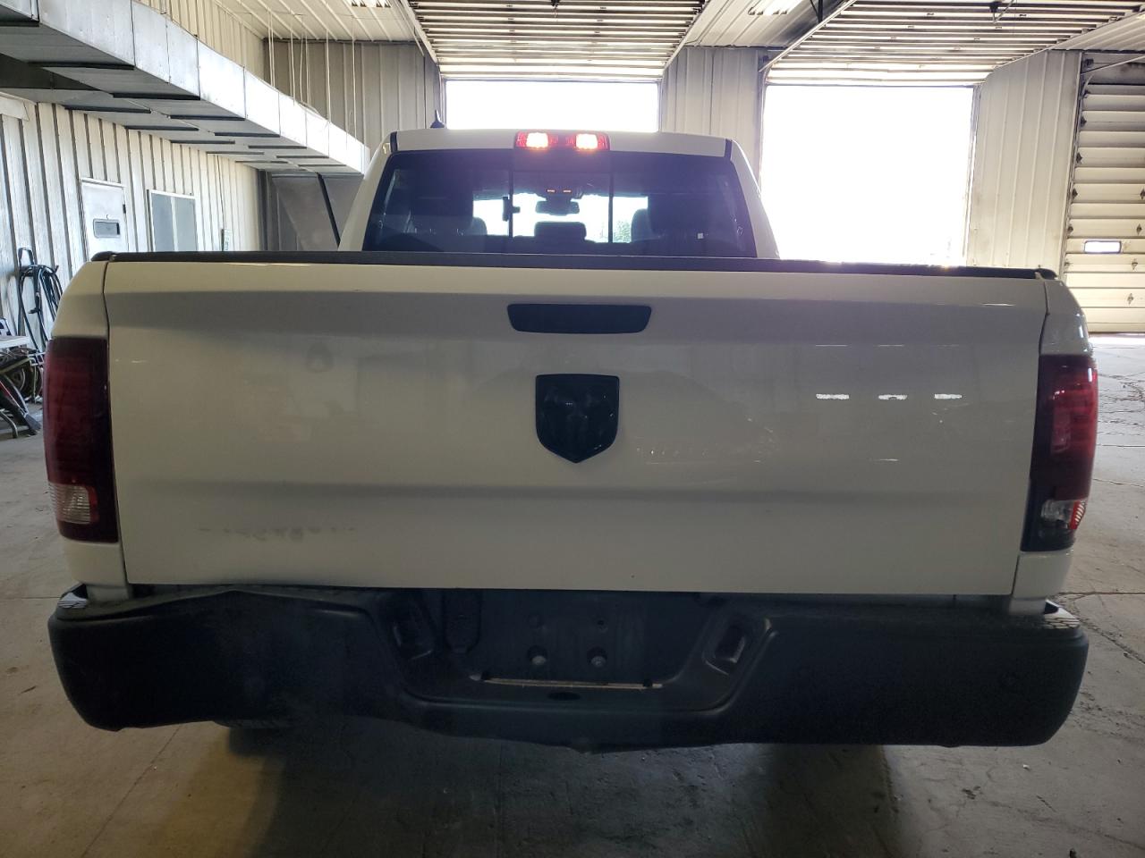 1C6RR6GG5KS616603 2019 Ram 1500 Classic Slt