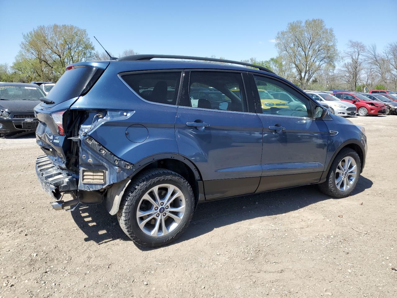 1FMCU0GD6JUC59446 2018 Ford Escape Se