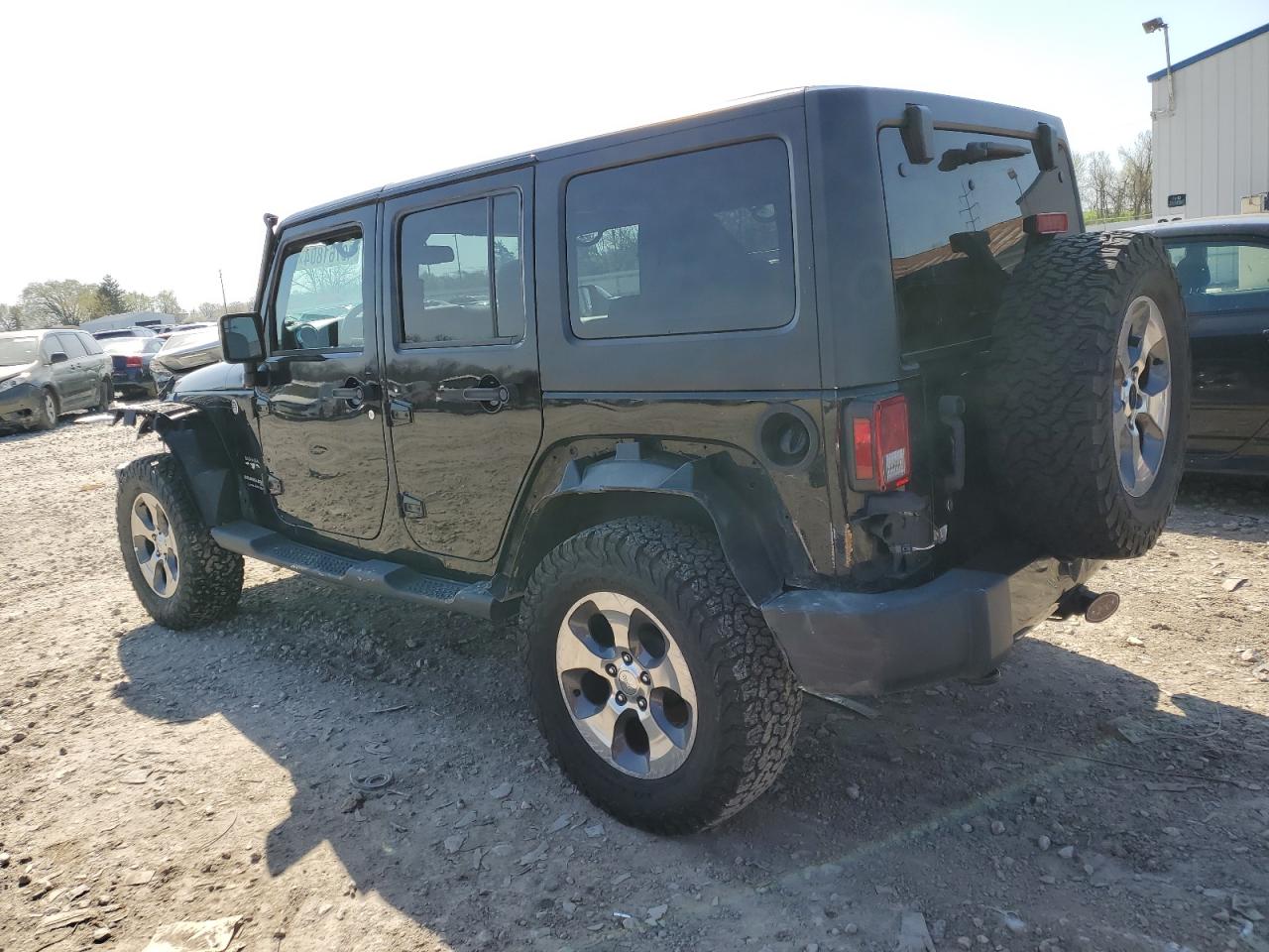 1C4BJWEG1JL842361 2018 Jeep Wrangler Unlimited Sahara