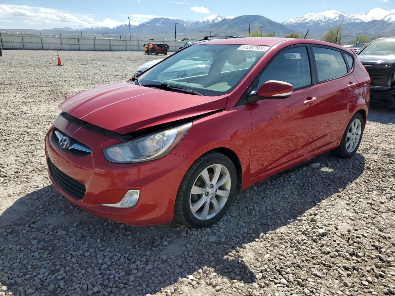 KMHCU5AE7DU088080 2013 Hyundai Accent Gls