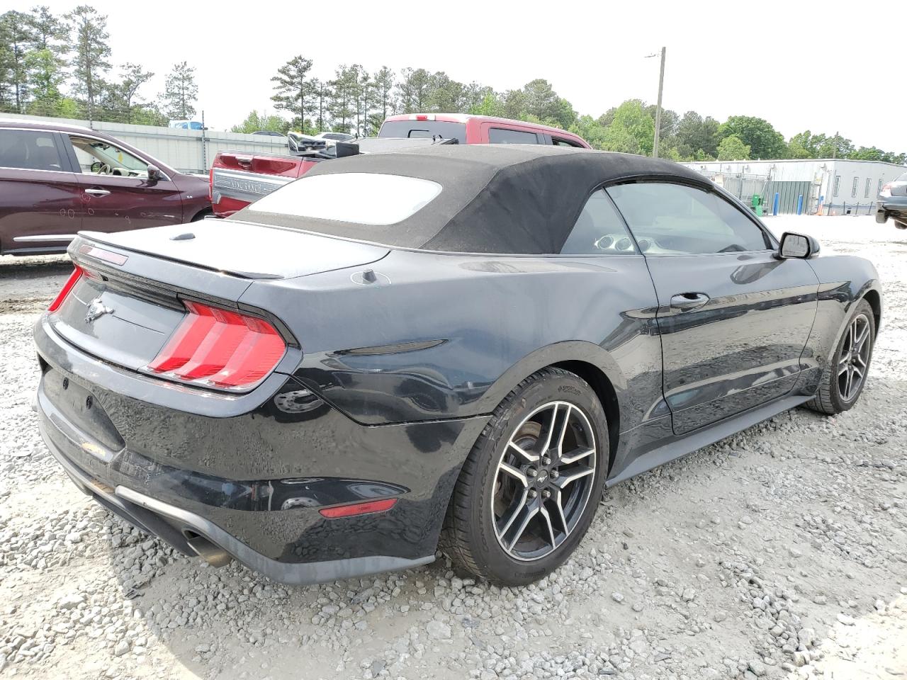 1FATP8UH1J5115319 2018 Ford Mustang