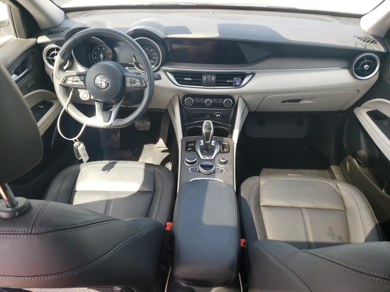 ZASPAKBN6M7D15843 2021 Alfa Romeo Stelvio Ti