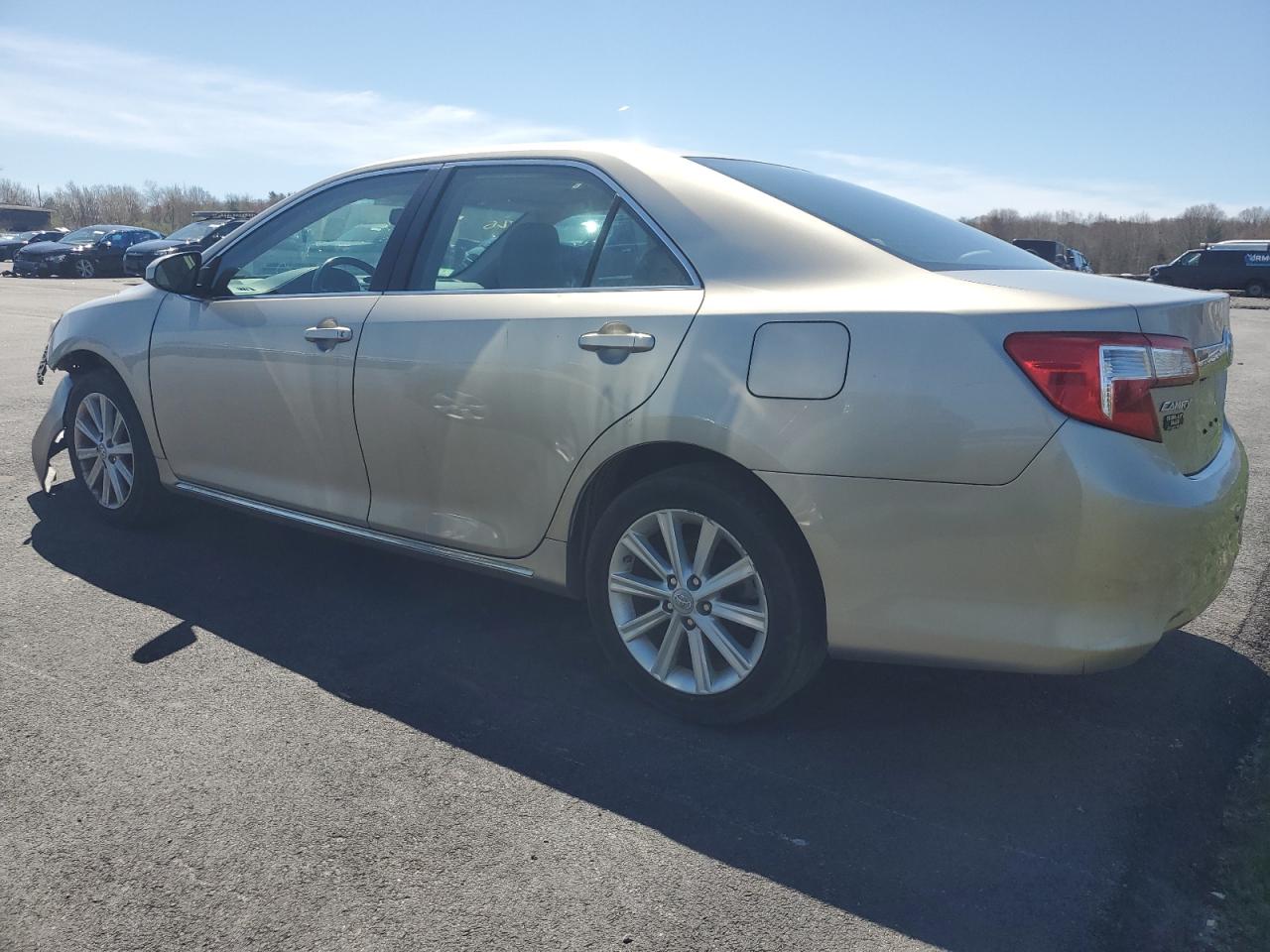 4T1BF1FK5DU208889 2013 Toyota Camry L