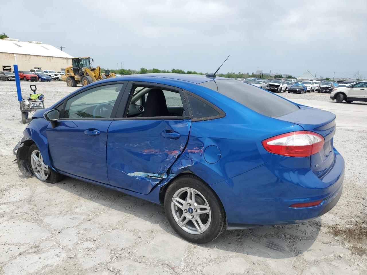 3FADP4BJ6JM109528 2018 Ford Fiesta Se