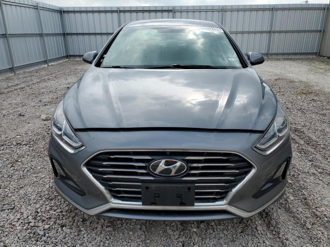 5NPE24AF8KH777364 2019 Hyundai Sonata Se