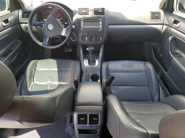 2009 Volkswagen Jetta - Image 8