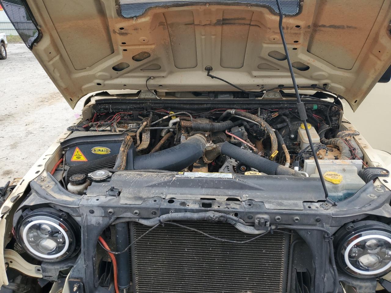 1J4BA3H15BL531985 2011 Jeep Wrangler Unlimited Sport