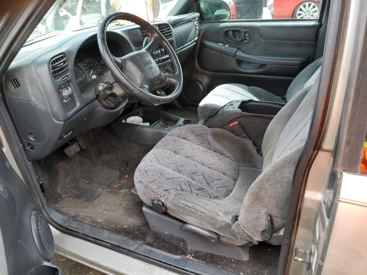 1GTCS19W528105707 2002 GMC Sonoma