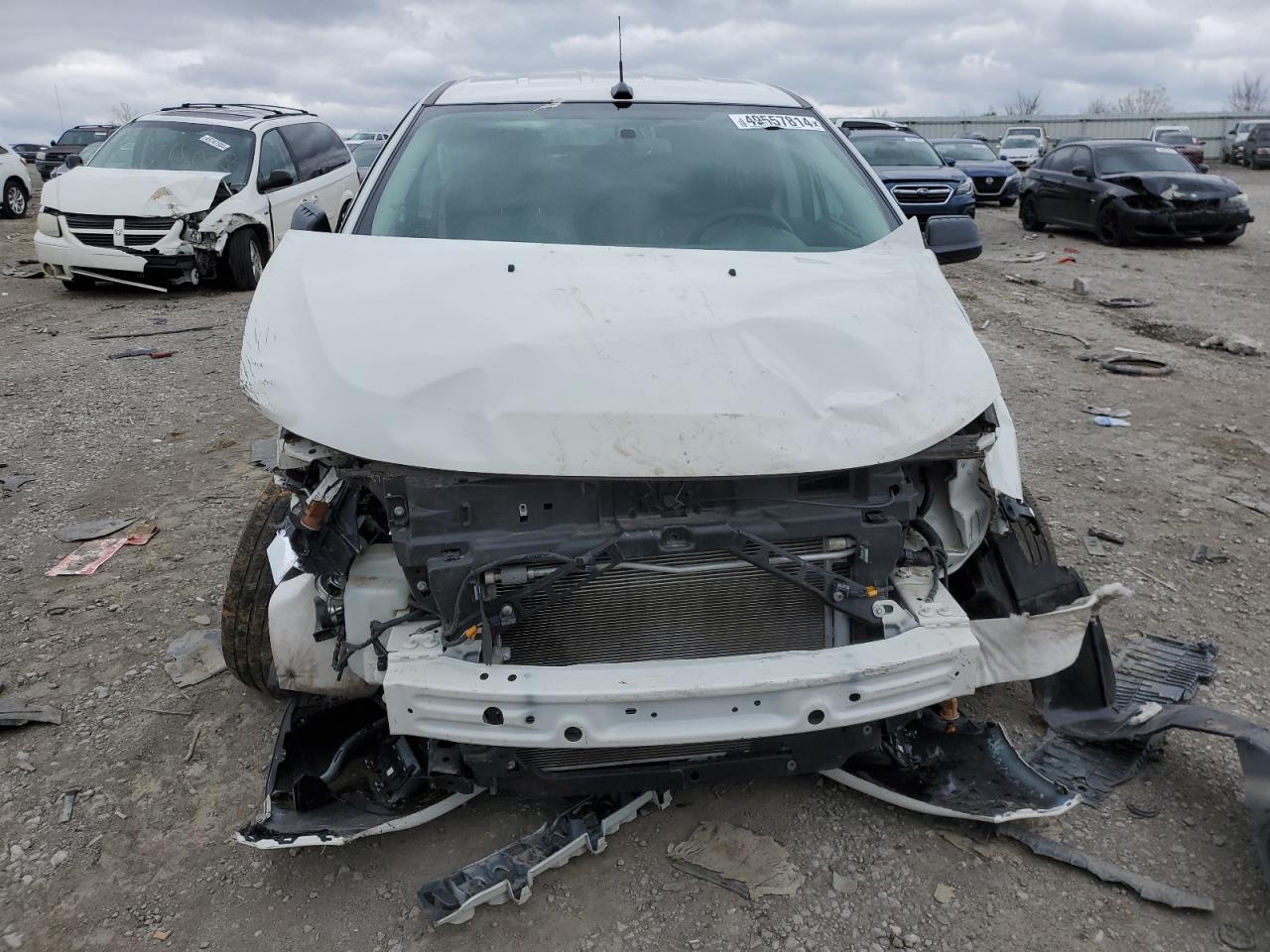 2FMDK3GC9DBE02225 2013 Ford Edge Se