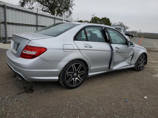 VIN WDDGF5HB0DR292952 2013 Mercedes-Benz C-Class, 350 no.3