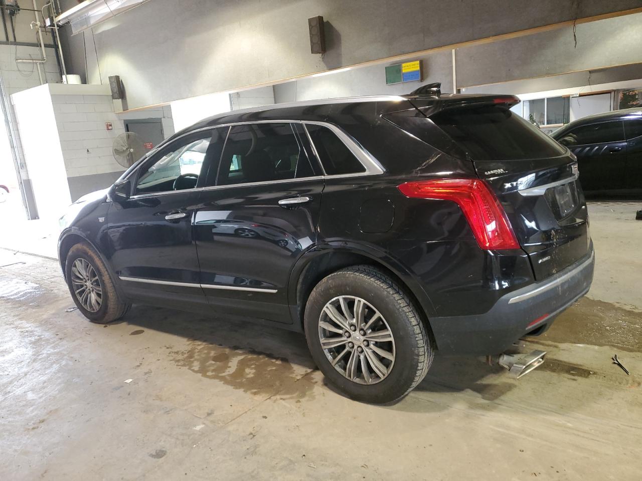 1GYKNDRS9JZ218161 2018 Cadillac Xt5 Luxury