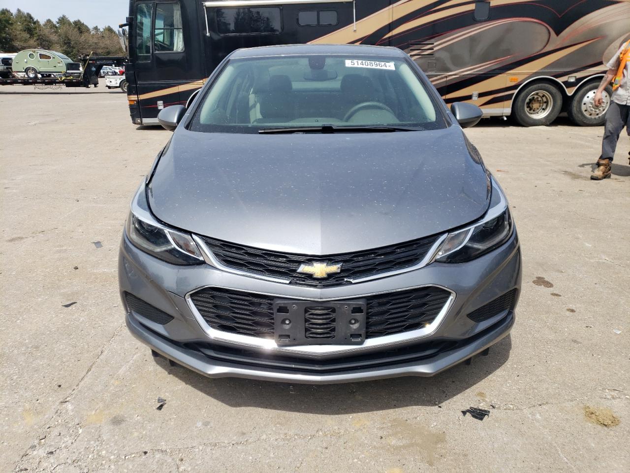 1G1BE5SM2J7161801 2018 Chevrolet Cruze Lt