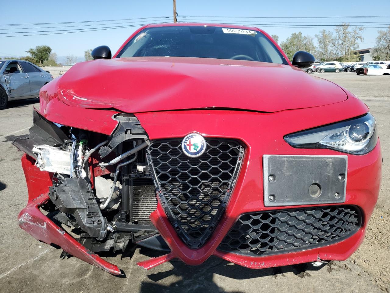 2018 Alfa Romeo Giulia vin: ZARFAEBN0J7567496