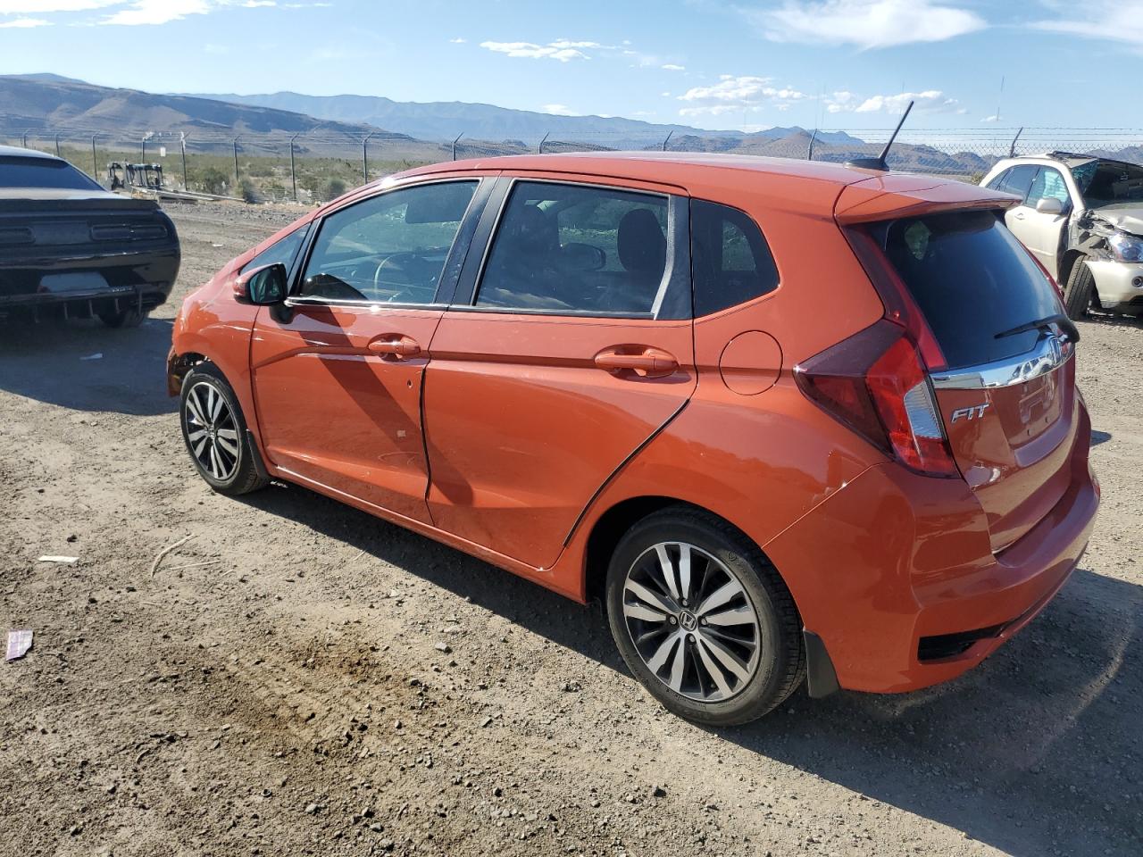 3HGGK5H82JM720643 HONDA FIT 2018