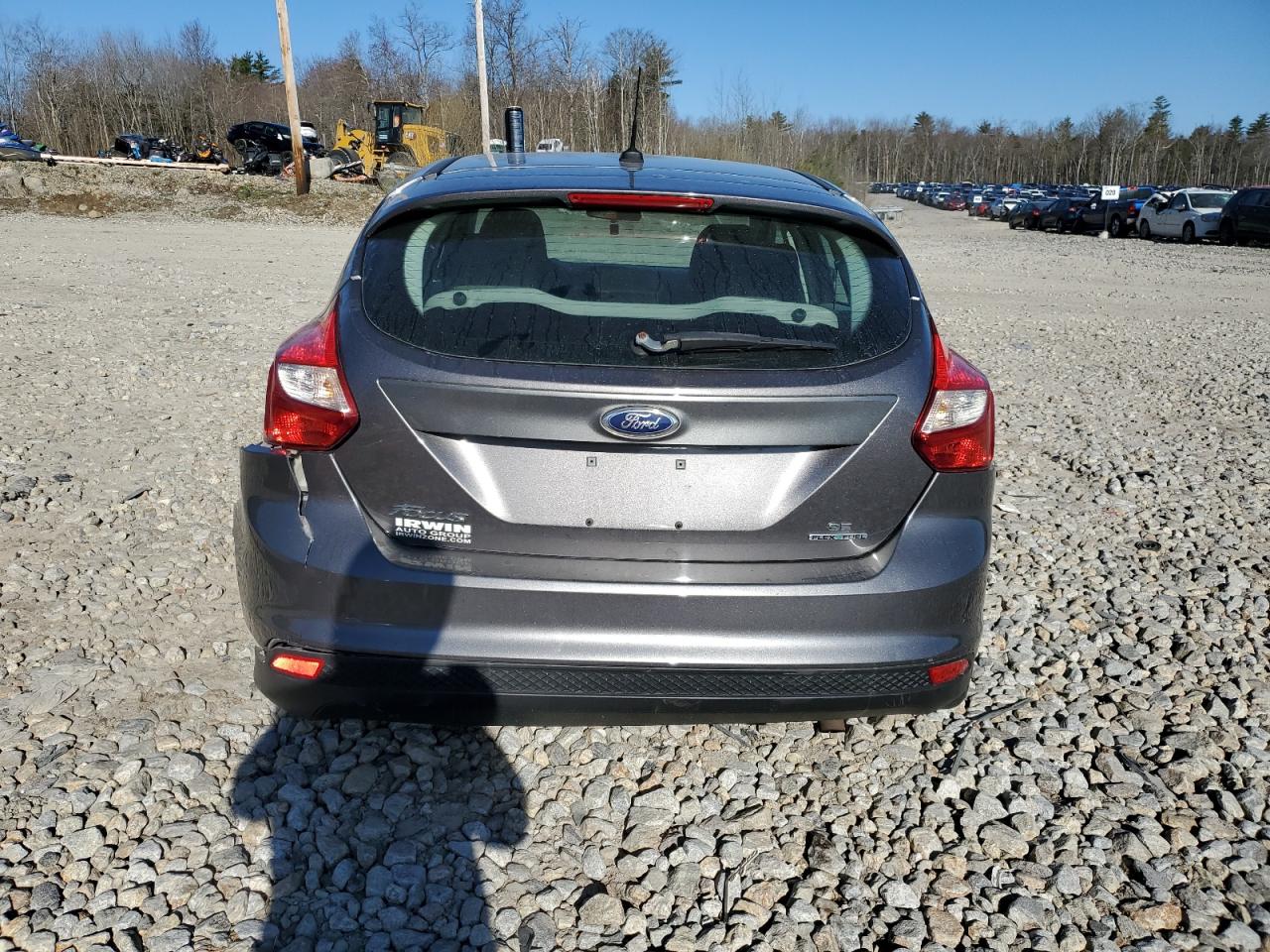 1FADP3K23EL267903 2014 Ford Focus Se