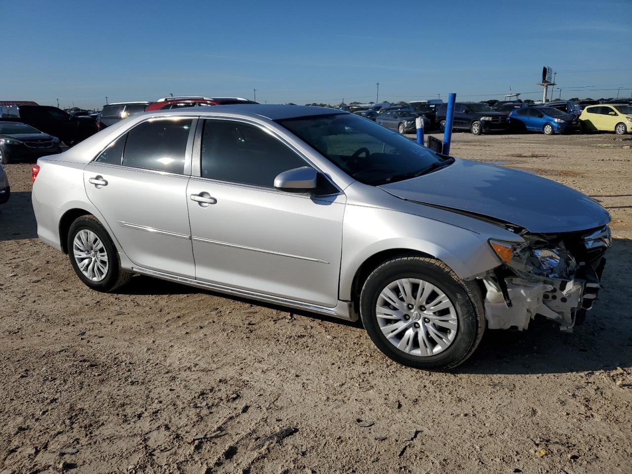 4T4BF1FK2ER343531 2014 Toyota Camry L