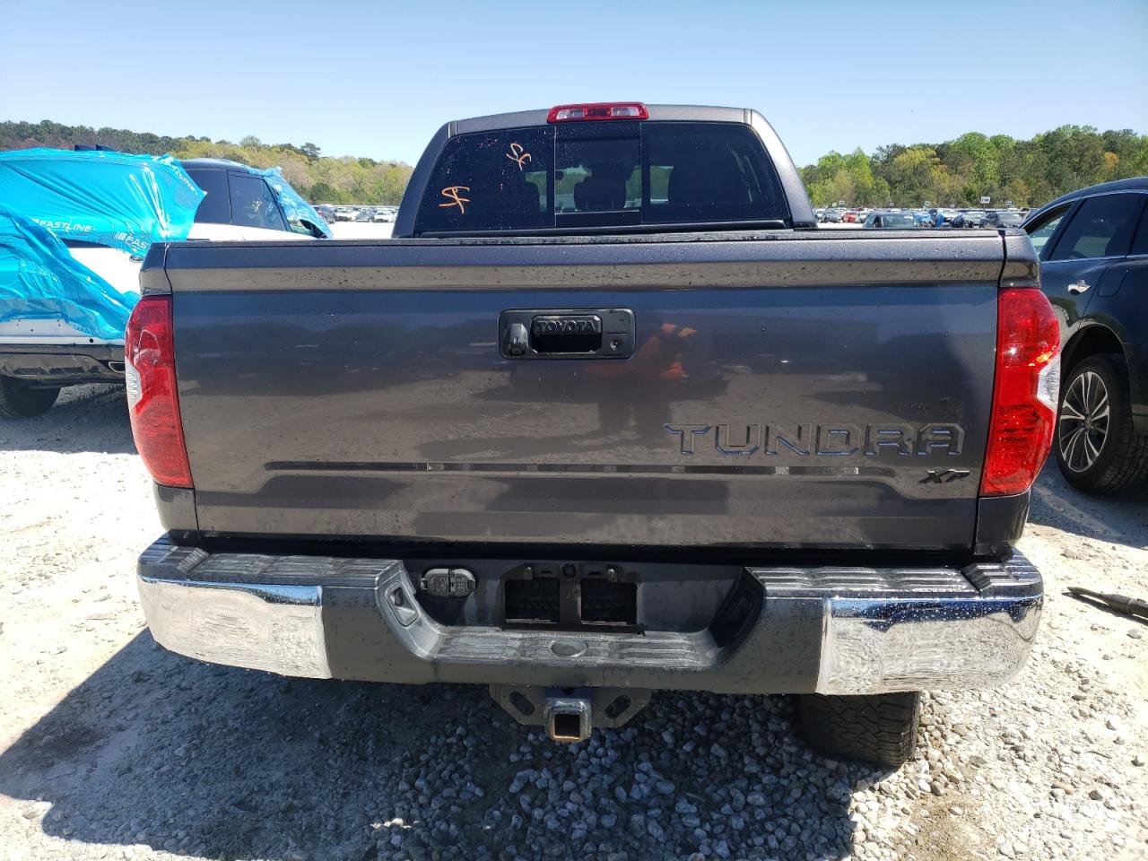 5TFRM5F19KX138137 2019 Toyota Tundra Double Cab Sr/Sr5