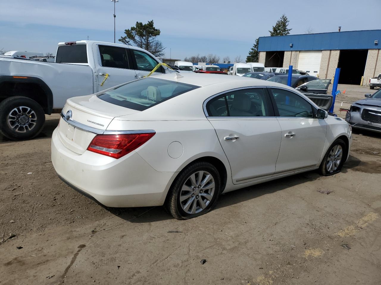 1G4GB5GR6EF205932 2014 Buick Lacrosse