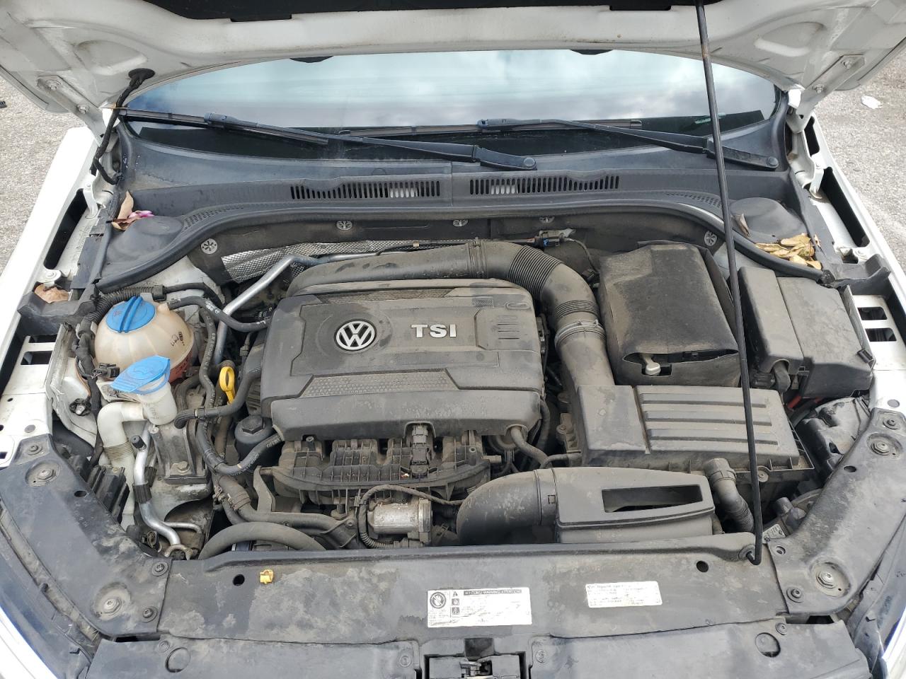 3VWD17AJ6GM326677 2016 Volkswagen Jetta Sport