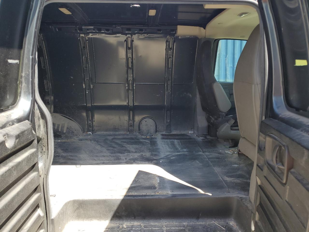 1GCWGAFG8H1332791 CHEVROLET EXPRESS 2017