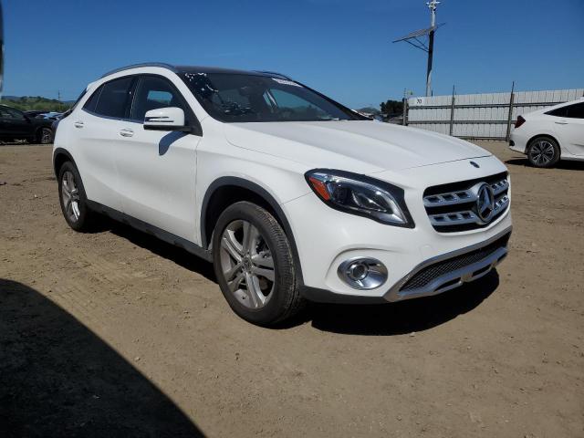 VIN WDCTG4GB2JJ501291 2018 Mercedes-Benz GLA-Class,... no.4