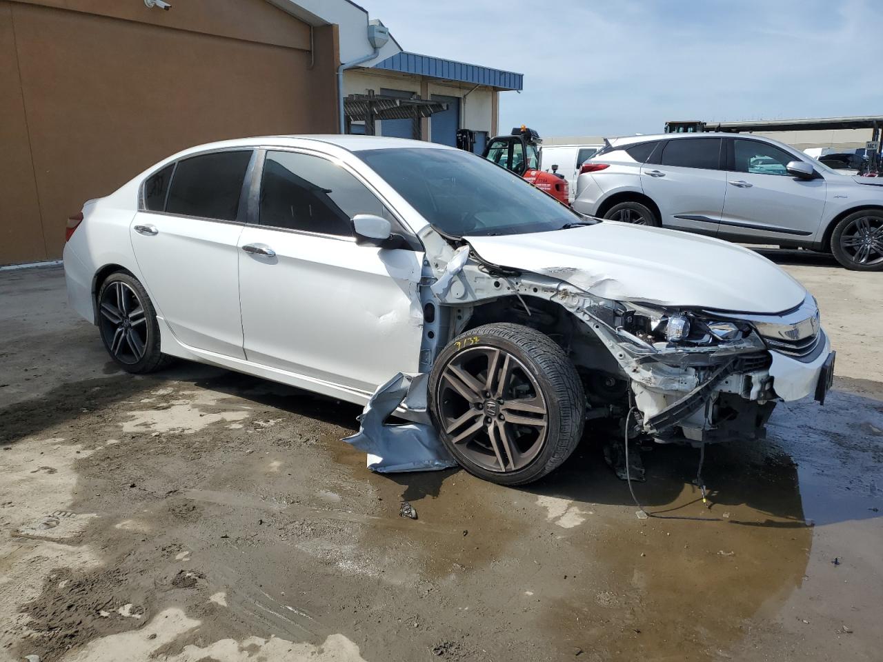 1HGCR2F58GA180531 HONDA ACCORD 2016