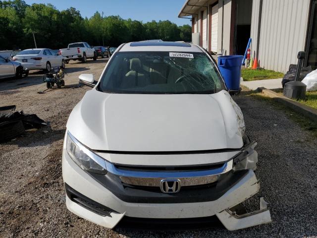 2018 Honda Civic Ex VIN: 2HGFC2F72JH561154 Lot: 52282044