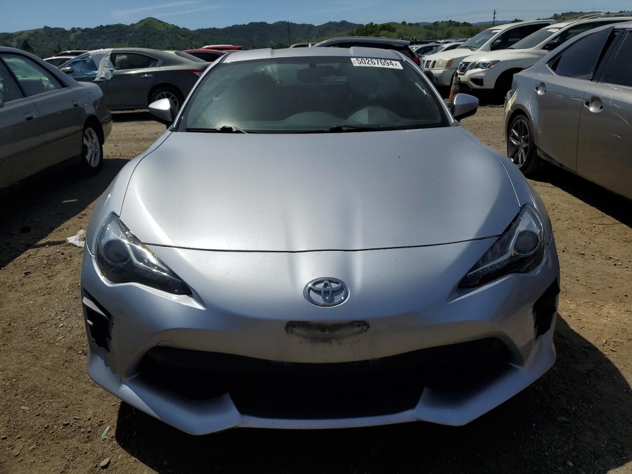 2017 Toyota 86 Base vin: JF1ZNAA1XH8710886