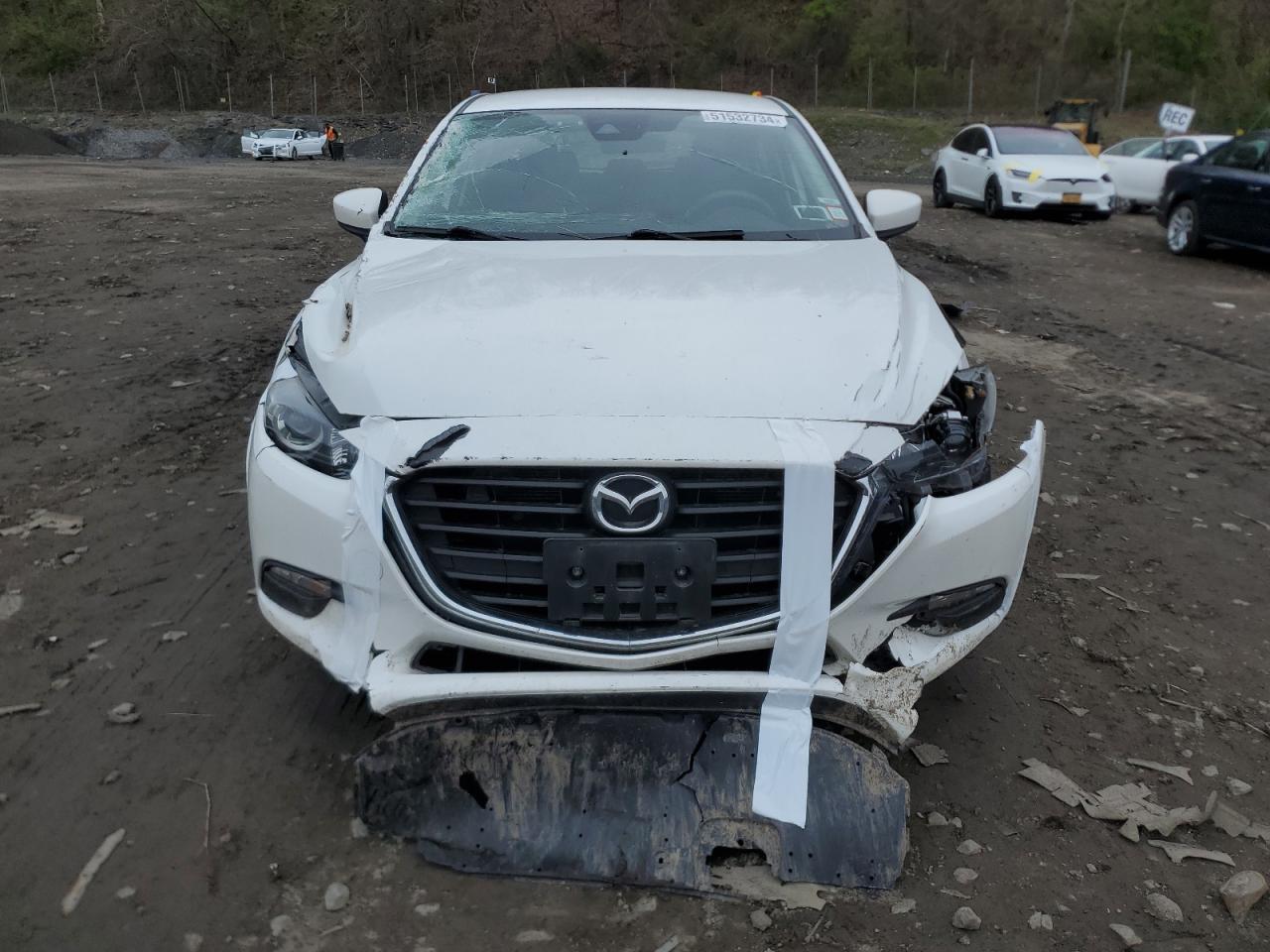3MZBN1K74JM203169 2018 Mazda 3 Sport