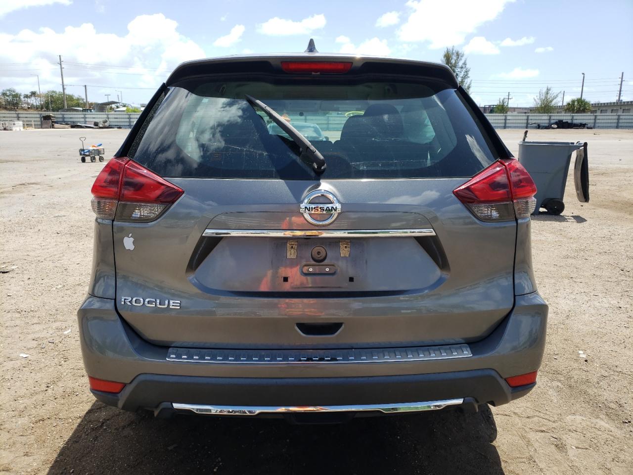 5N1AT2MT0JC708367 NISSAN ROGUE 2018