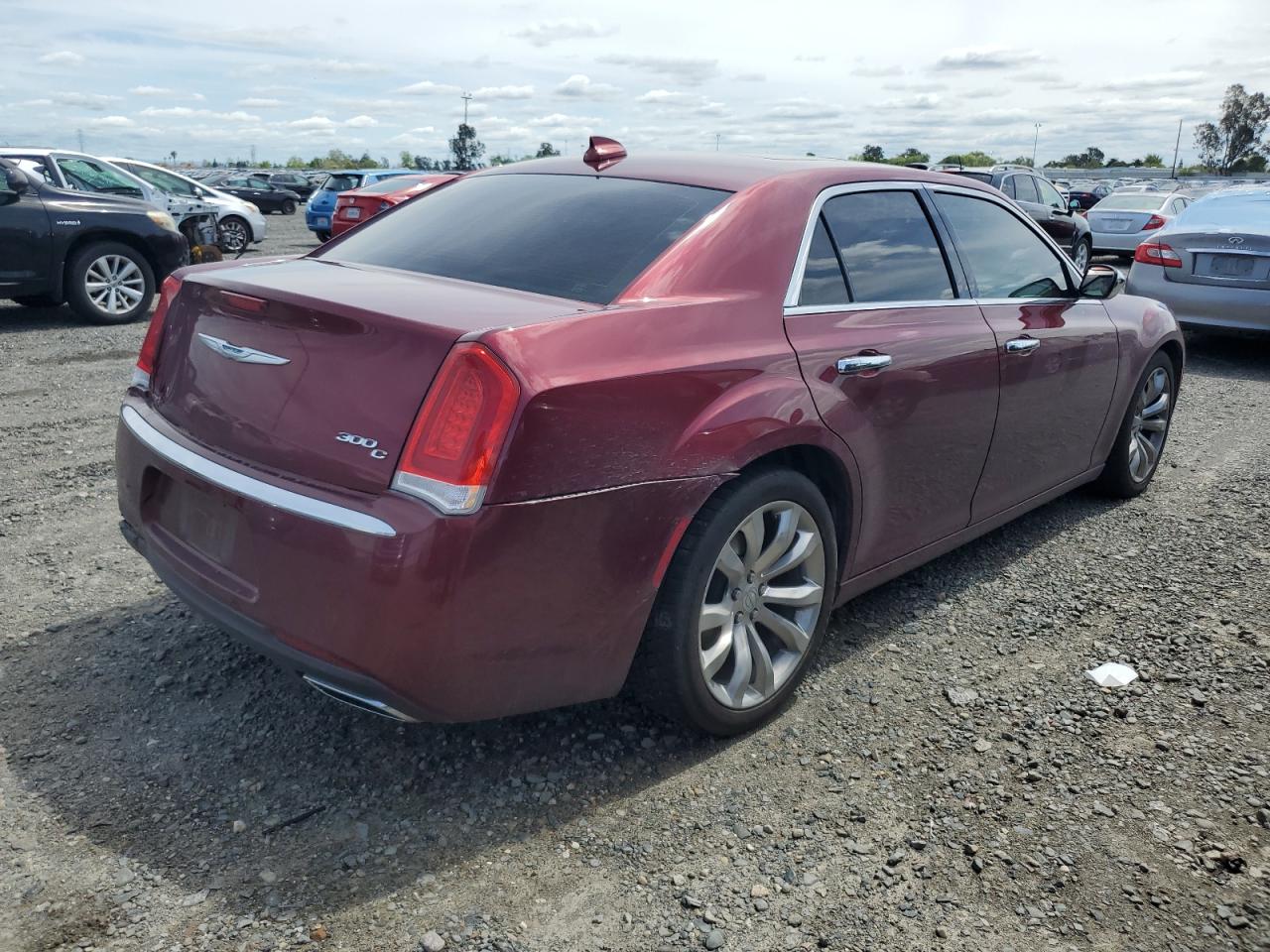 2C3CCAEG3HH632552 CHRYSLER 300 2017