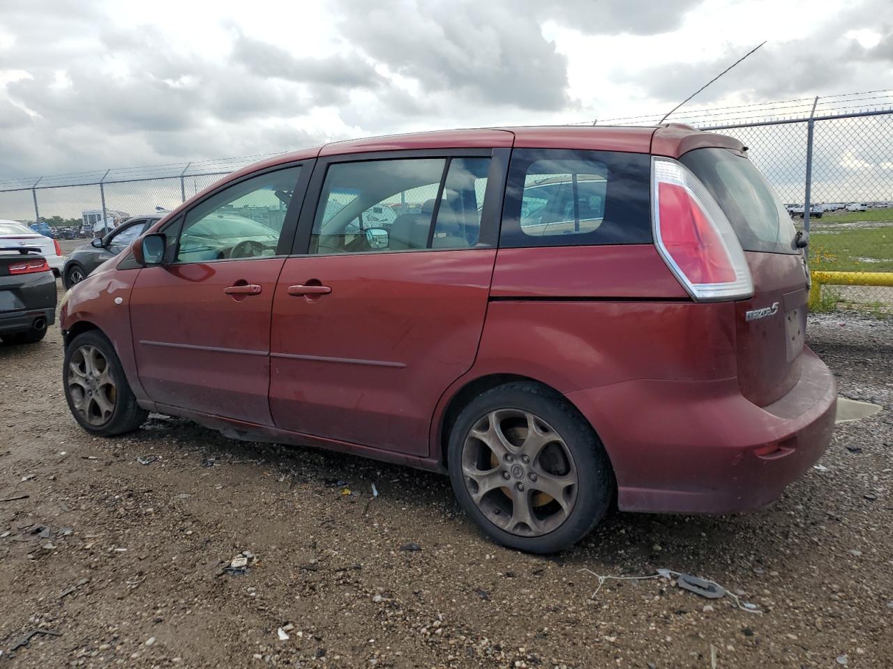 JM1CR293090359065 2009 Mazda 5