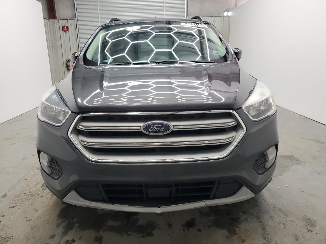 1FMCU0GD8JUC90570 FORD ESCAPE 2018