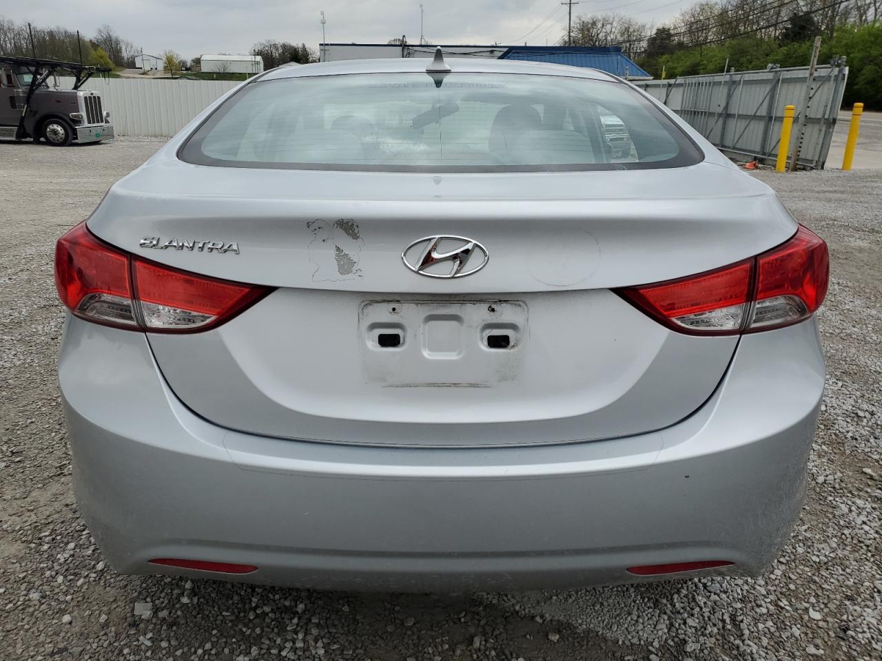 5NPDH4AE6CH123241 2012 Hyundai Elantra Gls