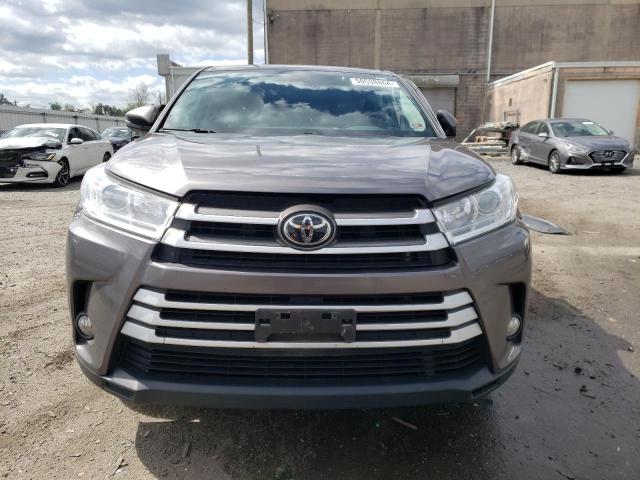 VIN 5TDBZRFH5KS984276 2019 Toyota Highlander, LE no.5