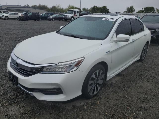 JHMCR6F73HC000884 2017 HONDA ACCORD - Image 1