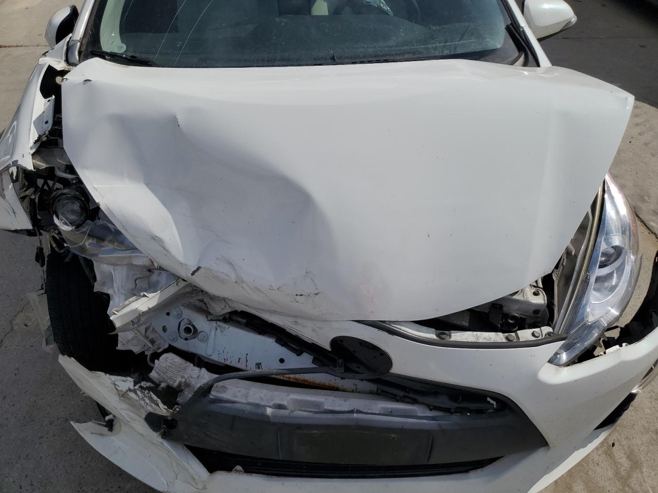 JTDKDTB37G1590451 TOYOTA PRIUS 2016