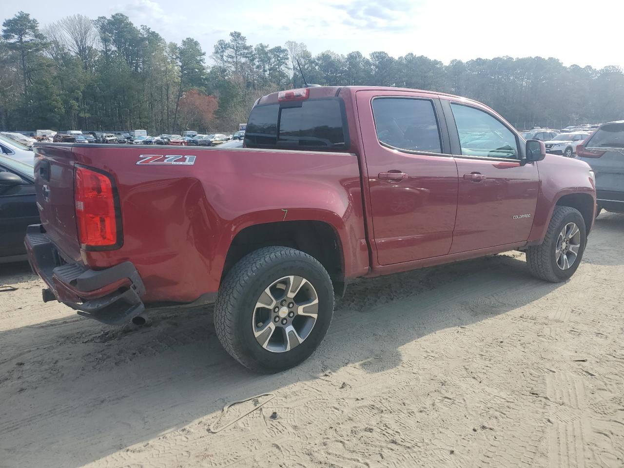 1GCGTDENXJ1142093 2018 Chevrolet Colorado Z71