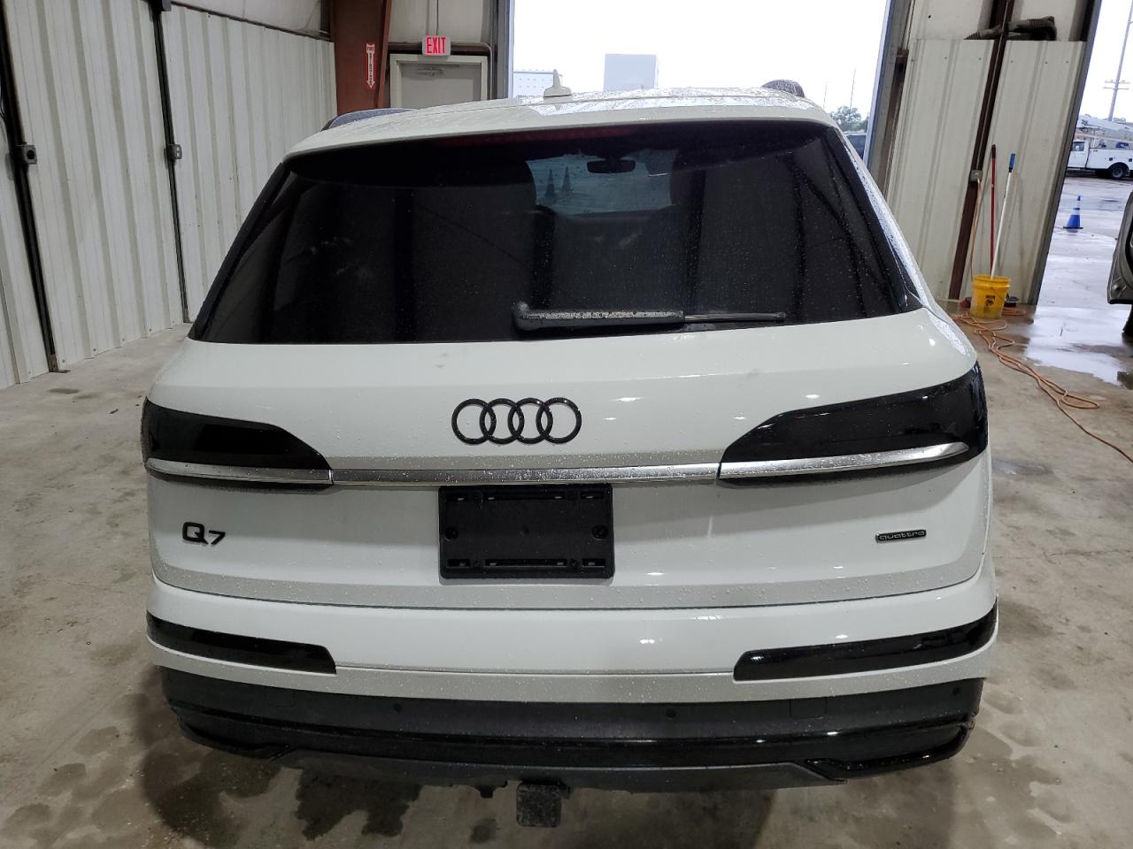 2021 Audi Q7 Prestige vin: WA1VXAF74MD020322