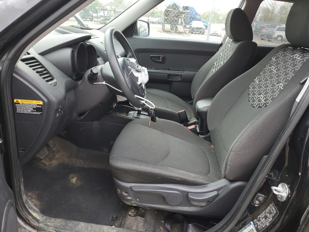 KNDJT2A28A7029066 2010 Kia Soul +