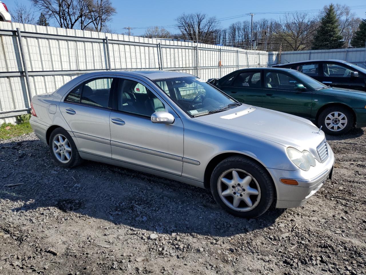 WDBRF61J14E016473 2004 Mercedes-Benz C 240